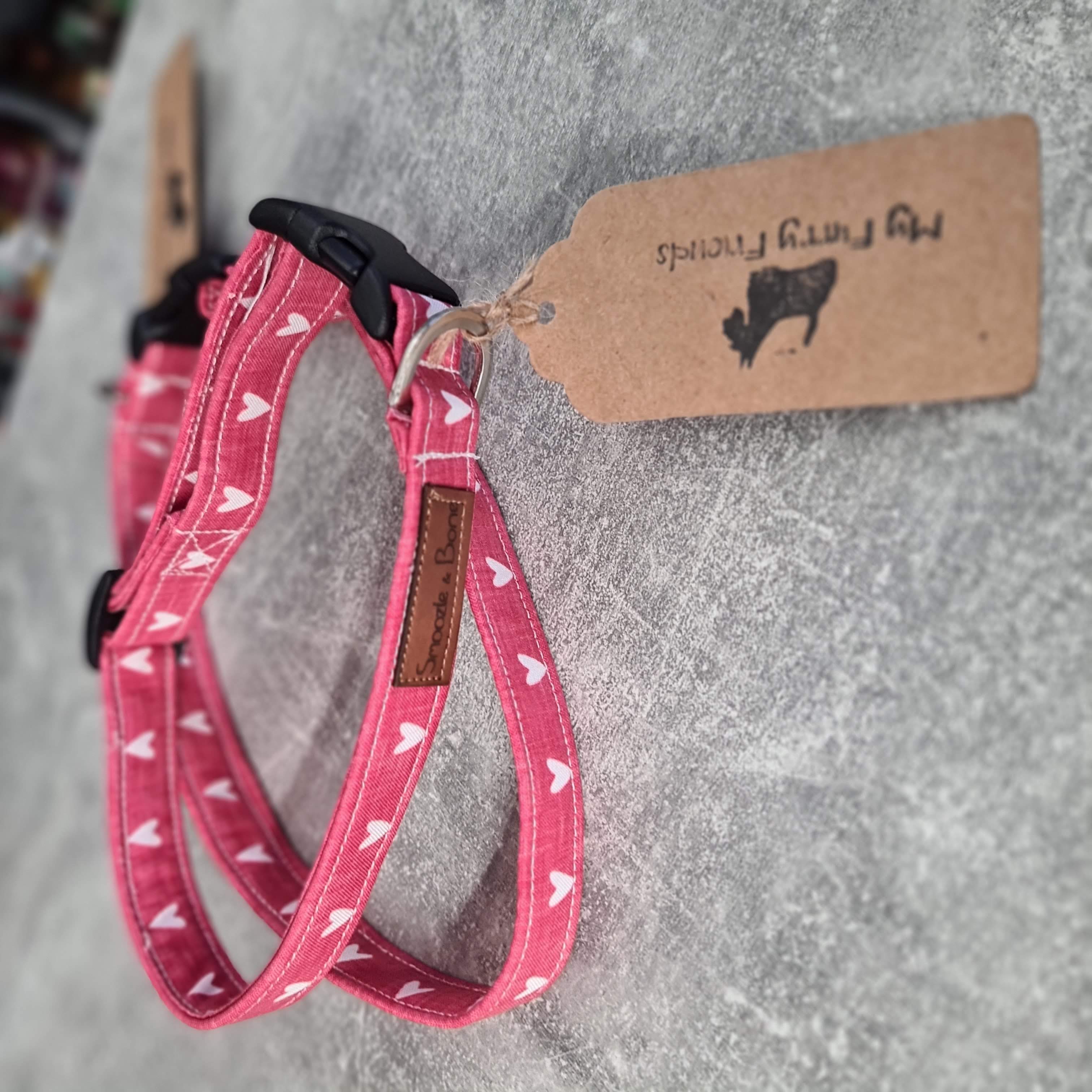 Smoozle & Bone Love Heart Dog Collar